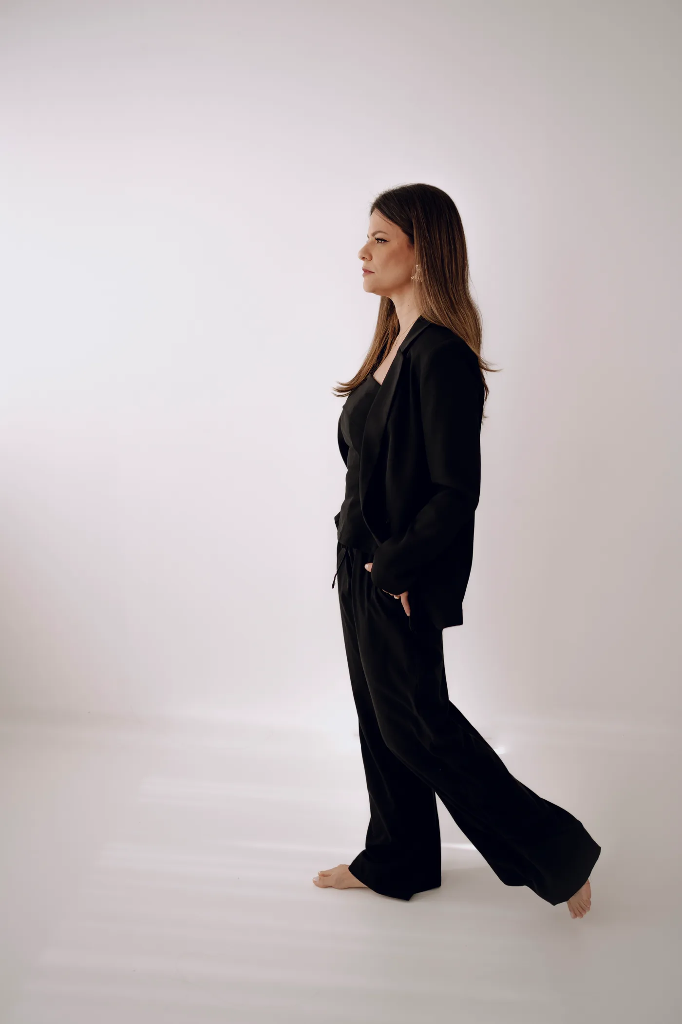 Profa. Dra. Elen Tolentino em retrato editorial